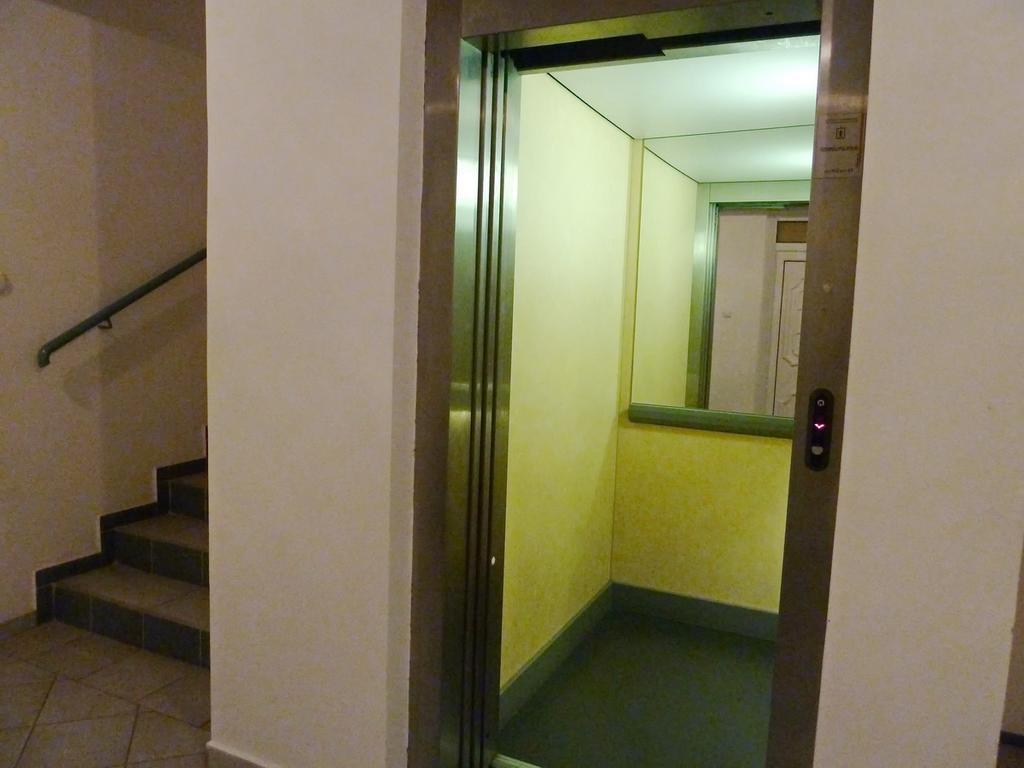 City Center Apartments Hévíz 객실 사진